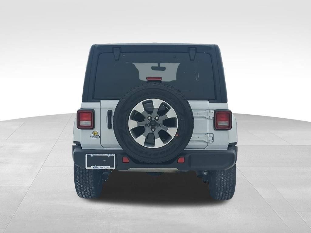 Used 2023 Jeep Wrangler Sahara w/ Cold Weather Group image 9