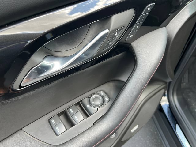 Certified 2024 Chevrolet Blazer RS w/ Enhanced Convenience Package FWD image 11