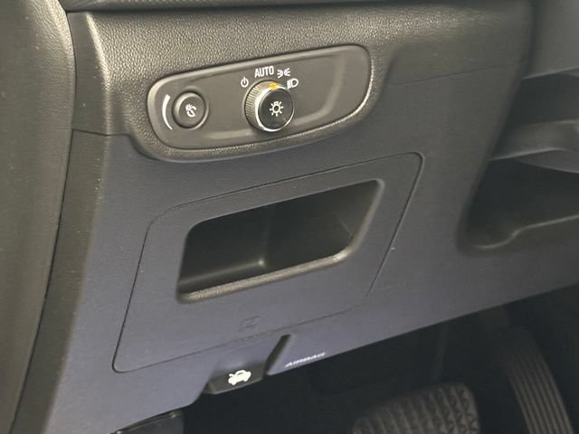Used 2025 Chevrolet TrailBlazer ACTIV w/ Convenience Package FWD image 22