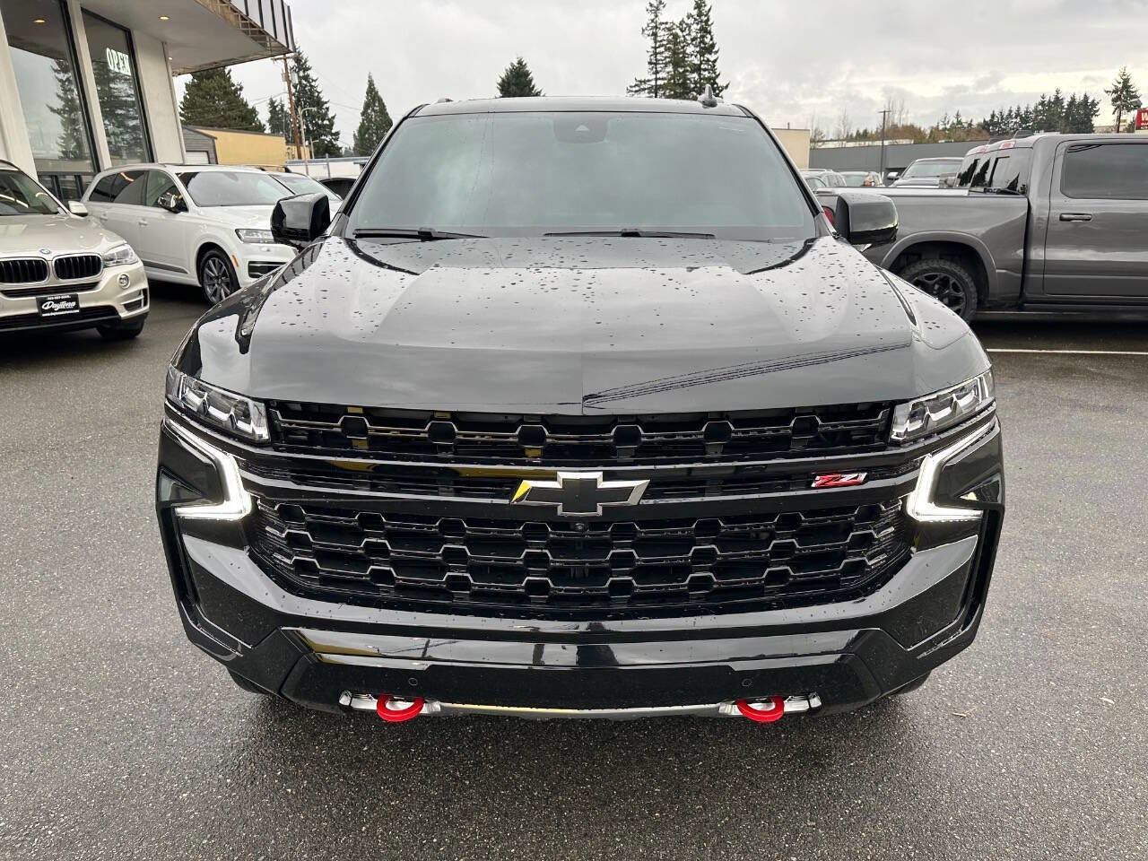 Used 2023 Chevrolet Suburban Z71 w/ Z71 Off-Road Package AWD/4WD image 10