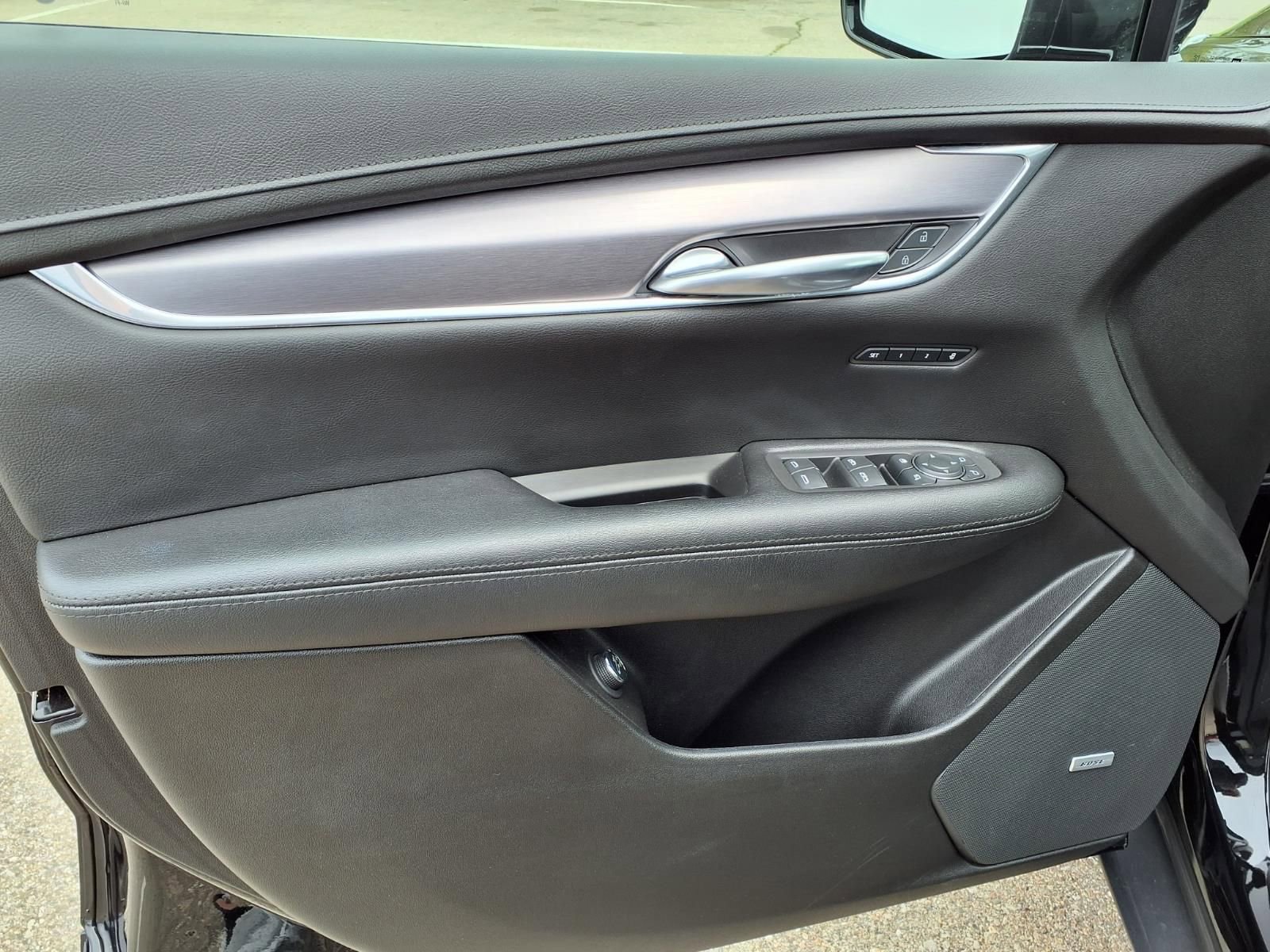 Used 2019 Cadillac XT5 Luxury AWD/4WD image 15
