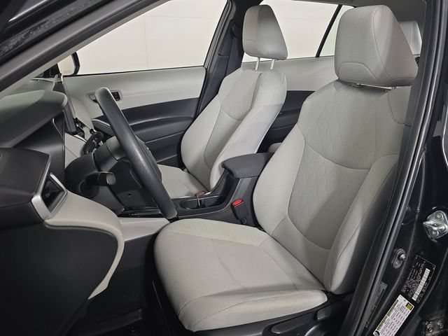 Used 2024 Toyota Corolla Cross L AWD/4WD image 22