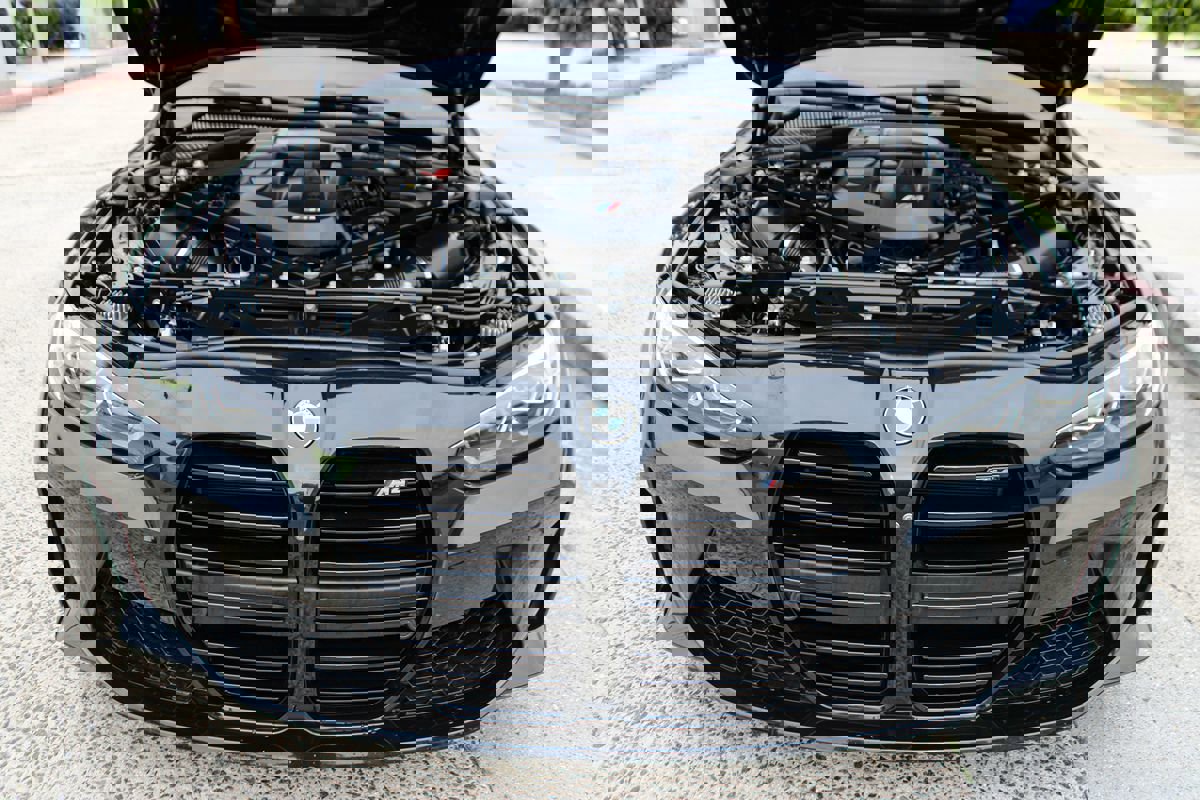 Used 2024 BMW M4 Coupe w/ Executive Package image 10