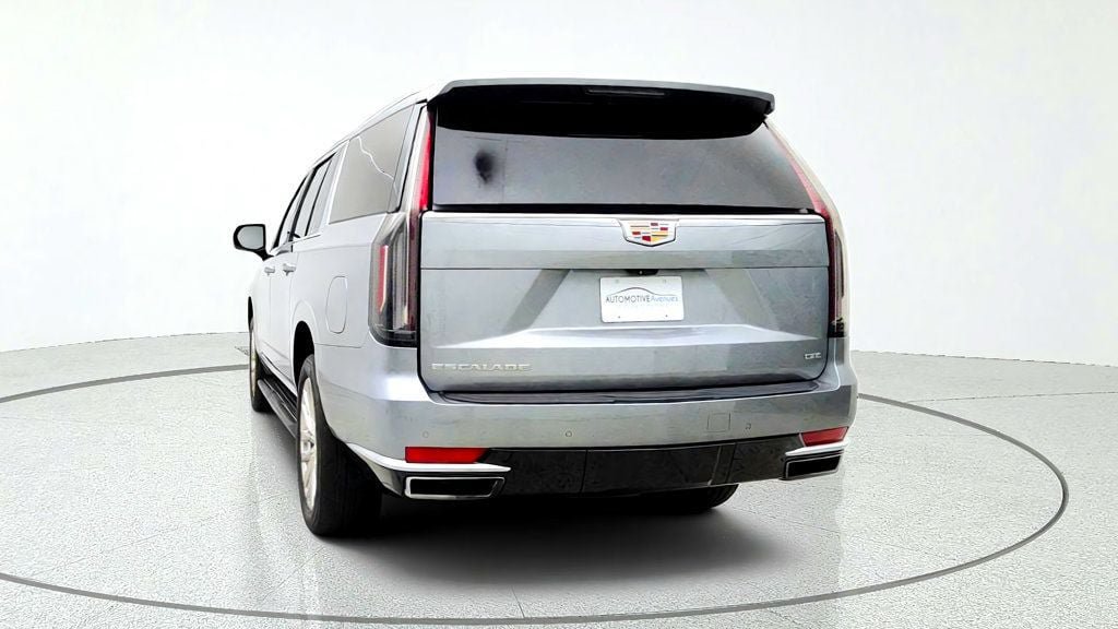 Used 2024 Cadillac Escalade ESV Premium Luxury w/ Performance Package AWD/4WD image 6