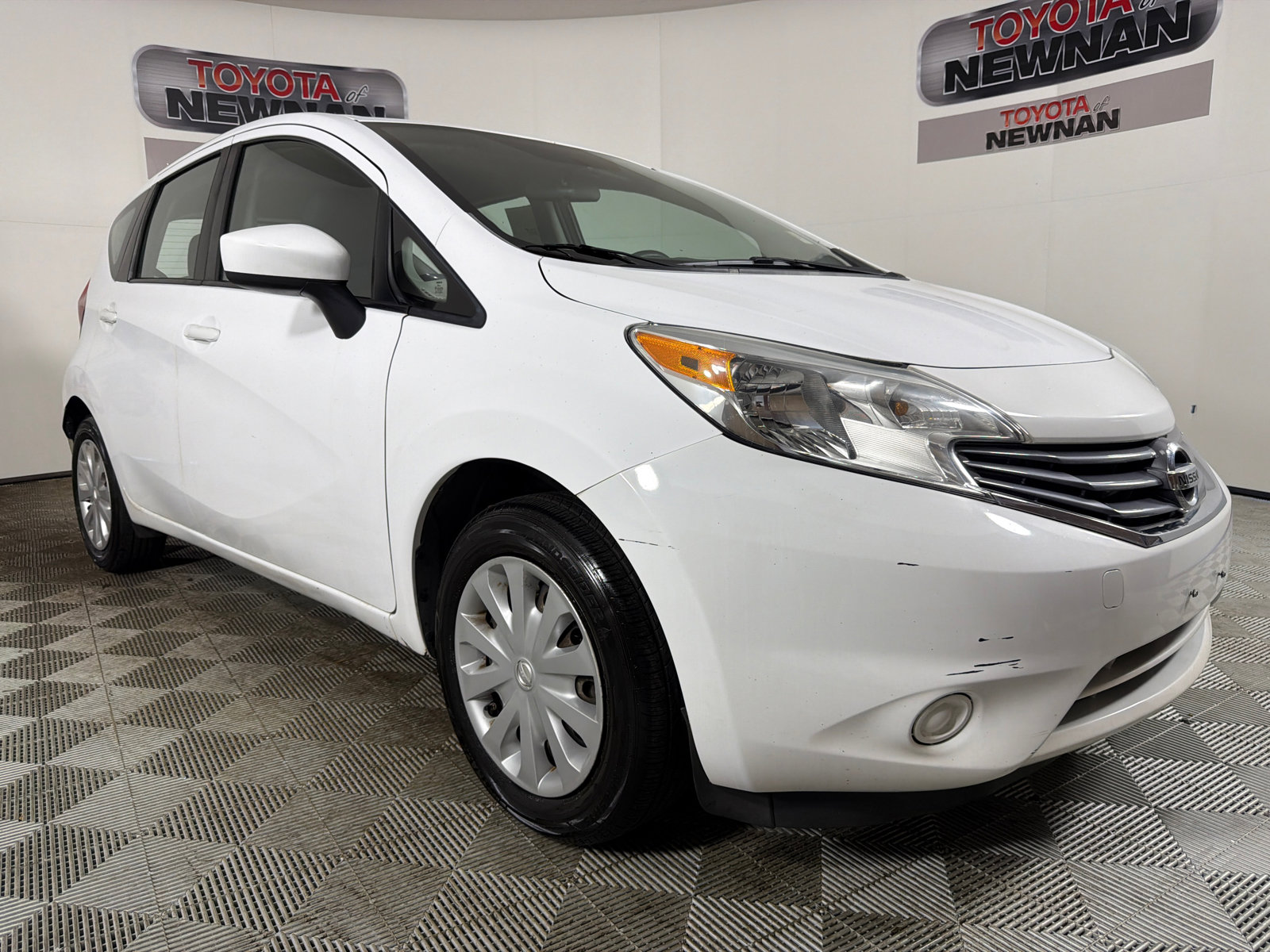 Used 2016 Nissan Versa Note SV
