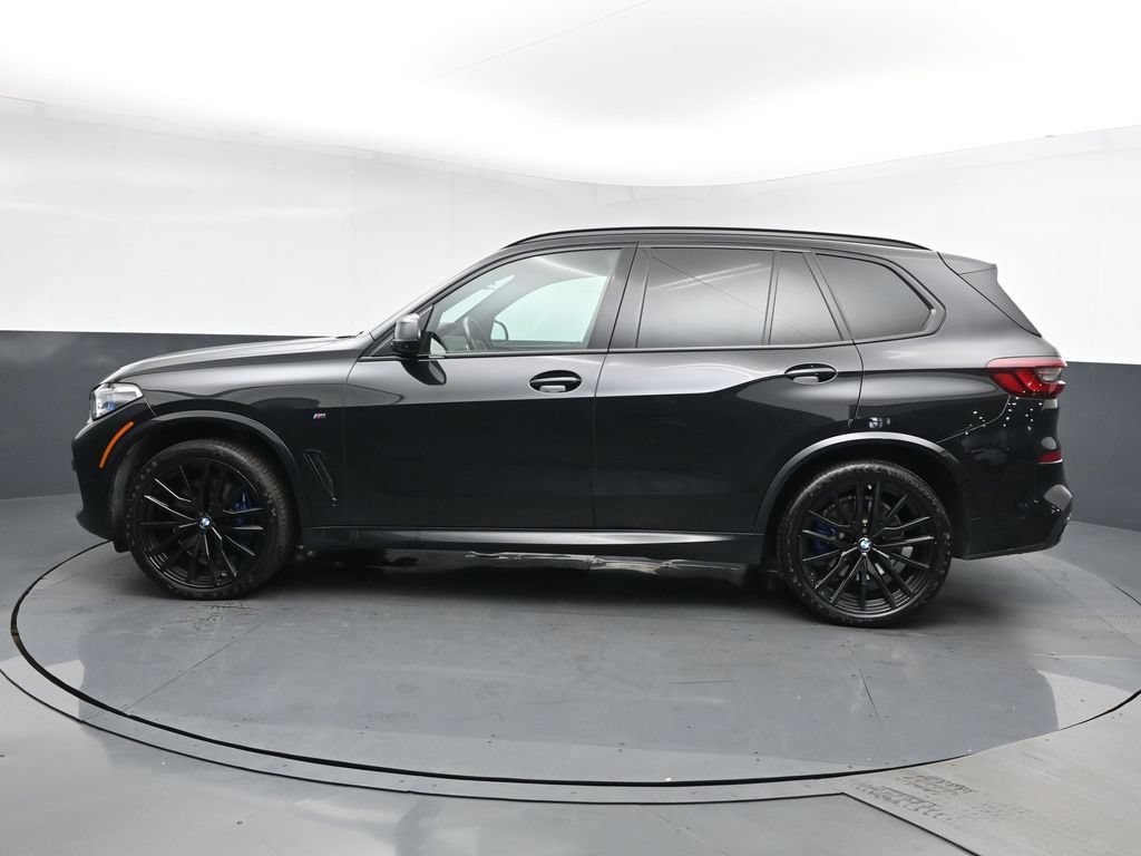 Used 2021 BMW X5 M50i AWD/4WD image 4