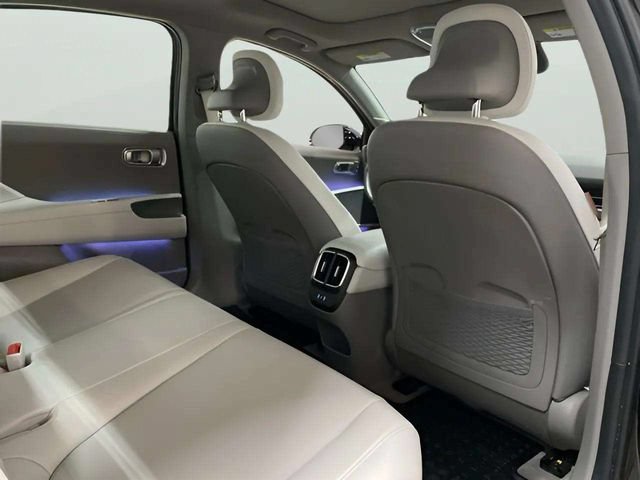 Used 2025 Hyundai Ioniq 6 Limited RWD image 76