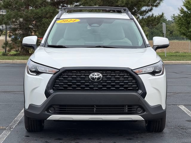 Certified 2024 Toyota Corolla Cross LE w/ Moonroof Package AWD/4WD image 9