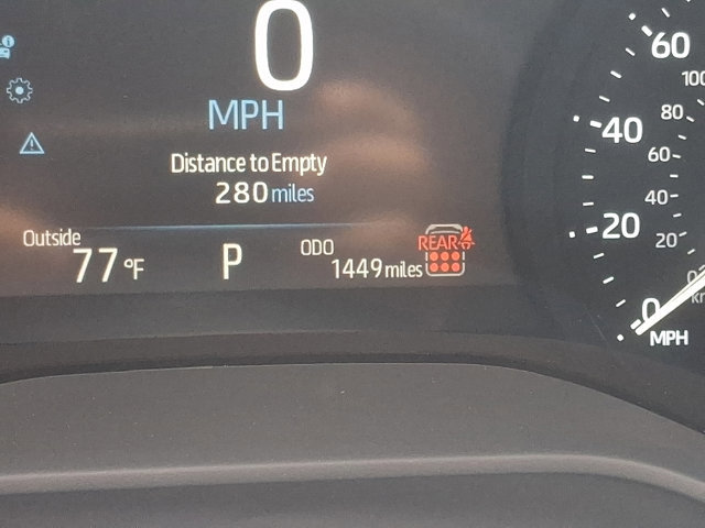 Used 2025 Toyota Sienna LE FWD image 20