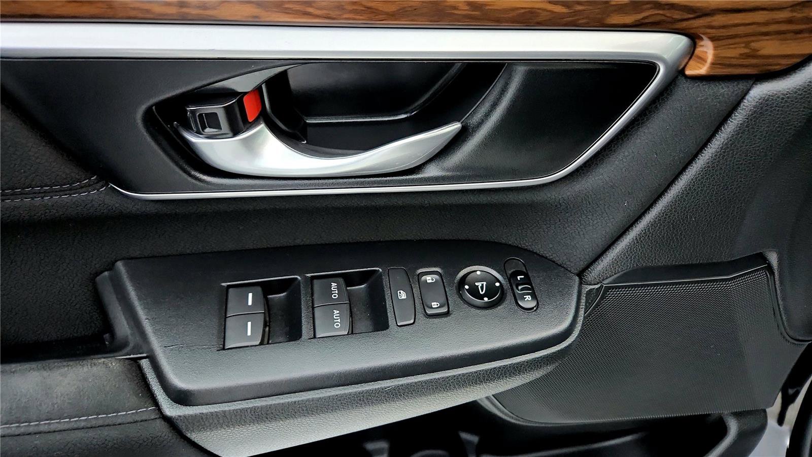 Used 2021 Honda CR-V EX image 23