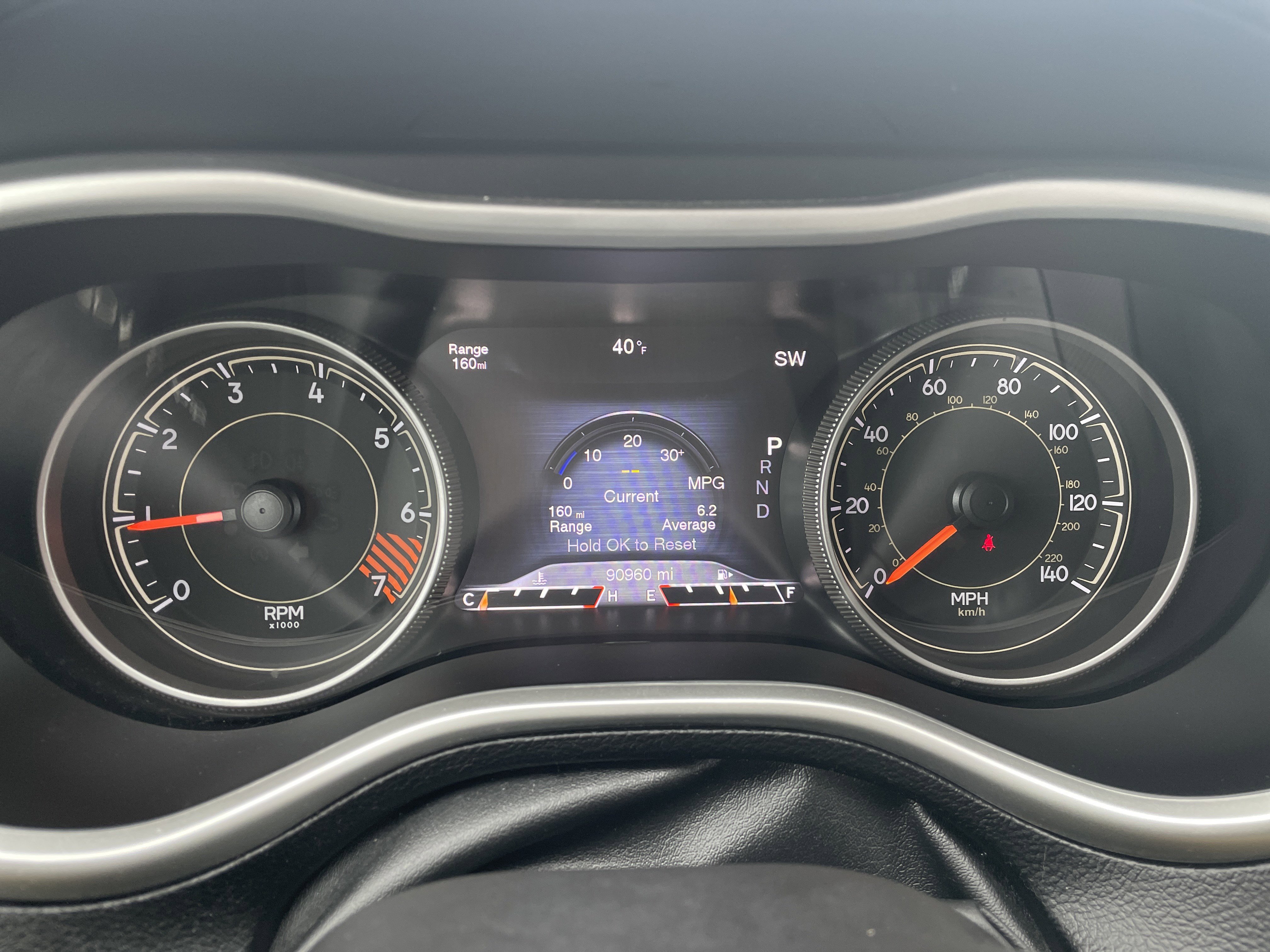 Used 2015 Jeep Cherokee Limited w/ Luxury Group image 22