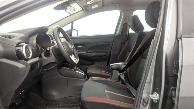 Used 2025 Nissan Versa SR FWD image 14
