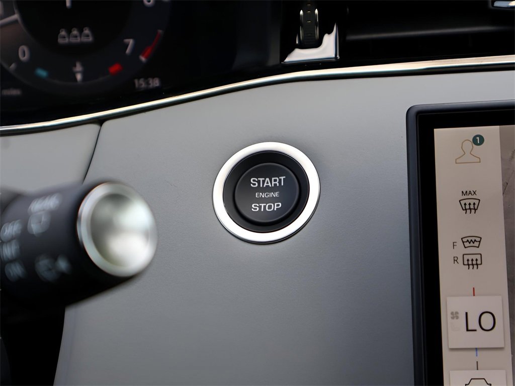 New 2026 Land Rover Range Rover Evoque Dynamic SE image 26