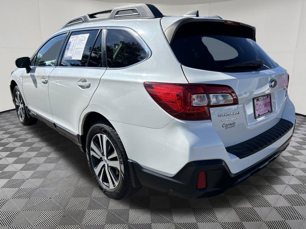 Used 2019 Subaru Outback 2.5i Limited AWD/4WD image 5