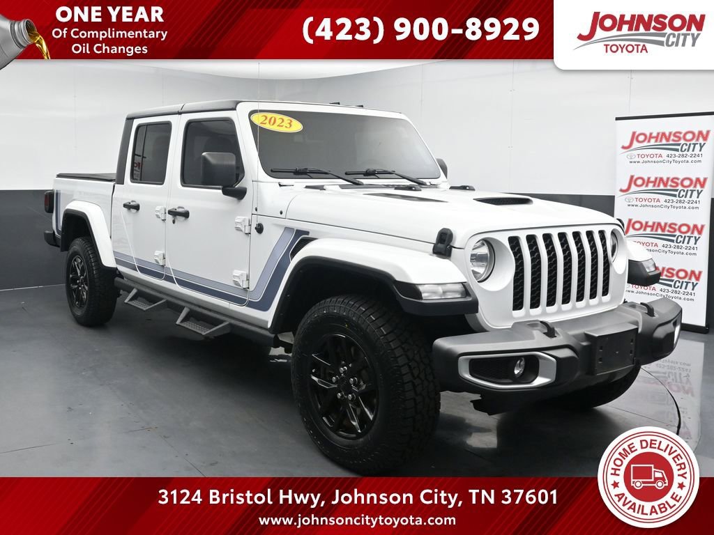 Used 2023 Jeep Gladiator Sport AWD/4WD image 1
