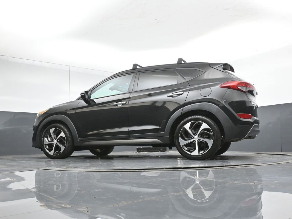 Used 2016 Hyundai Tucson Limited w/ Option Group 03 FWD image 40