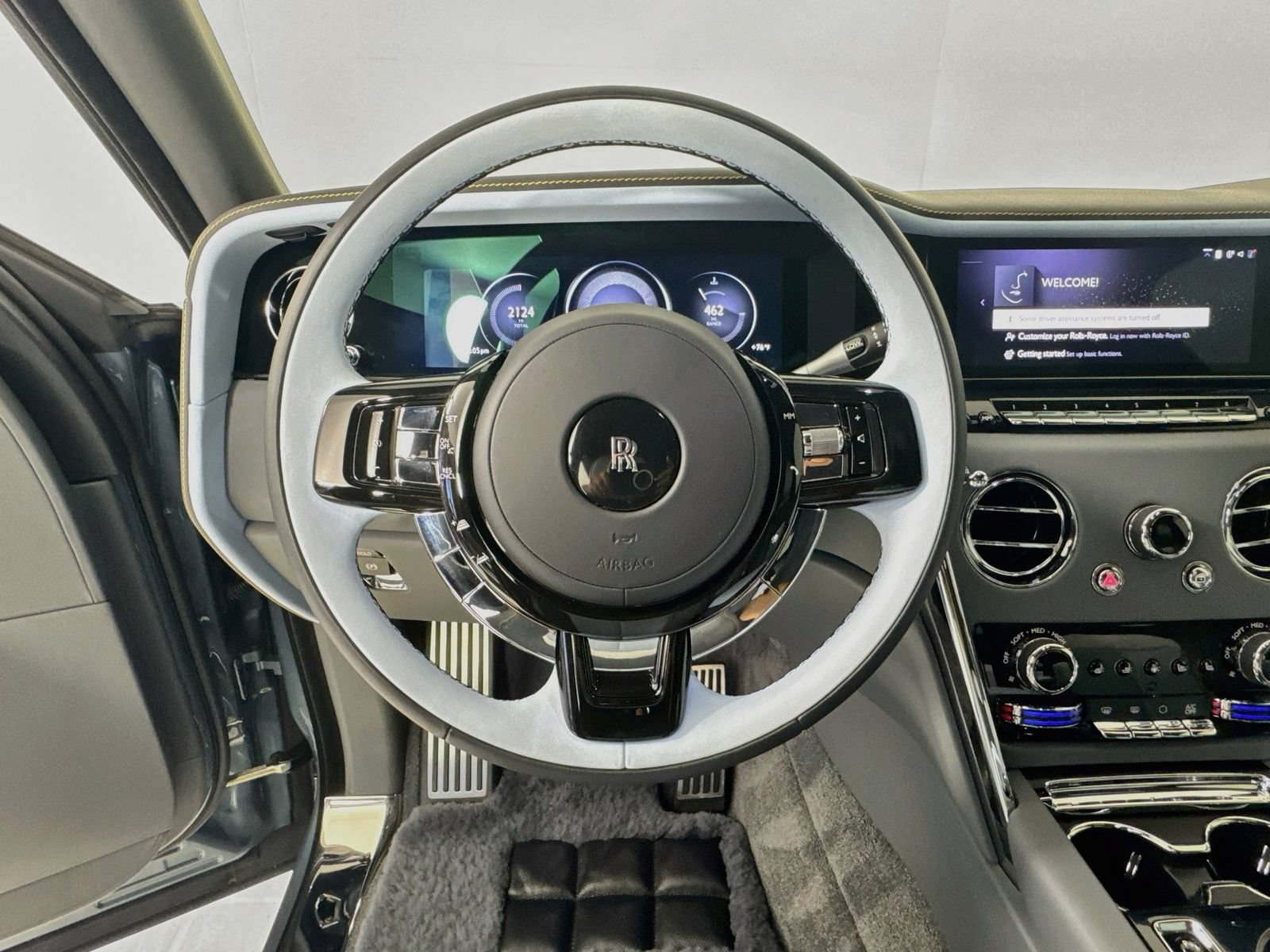 Certified 2026 Rolls-Royce Cullinan AWD/4WD image 12