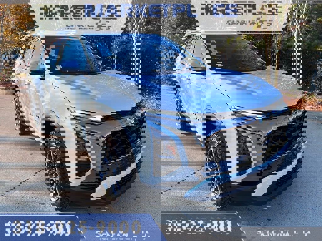 New 2026 Chevrolet Equinox ACTIV w/ Convenience Package III image 1