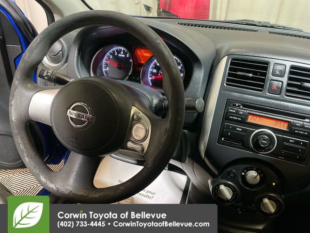 Used 2014 Nissan Versa SV image 19