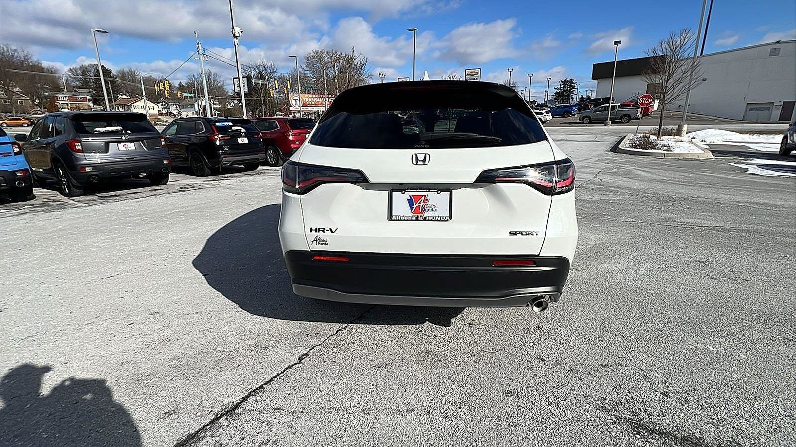 New 2026 Honda HR-V Sport image 5