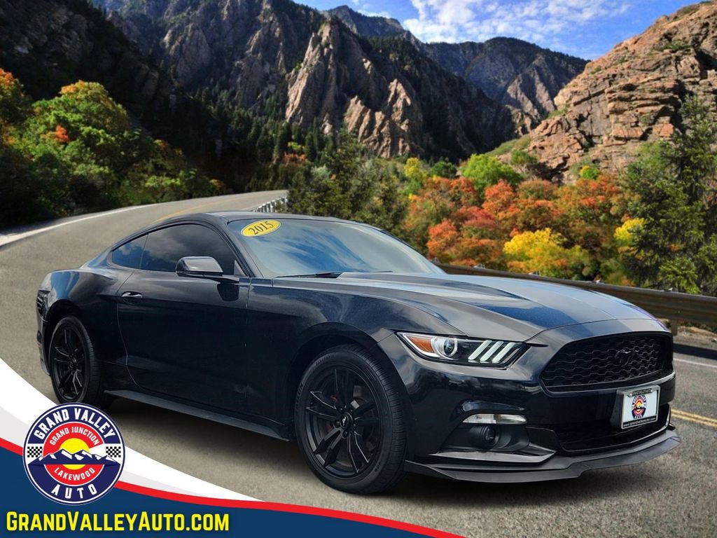 Used 2015 Ford Mustang Premium RWD video 1