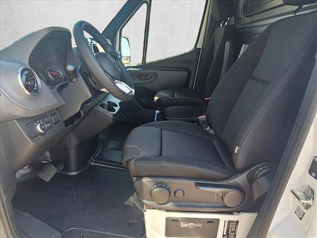 New 2026 Mercedes-Benz Sprinter 2500 image 15