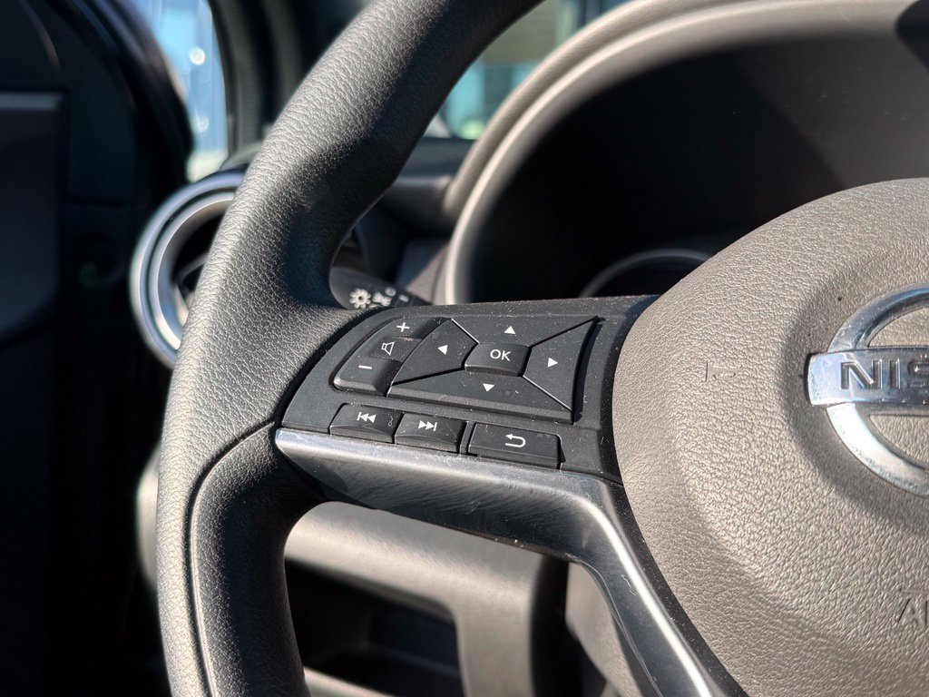 Used 2020 Nissan Kicks SV FWD image 18
