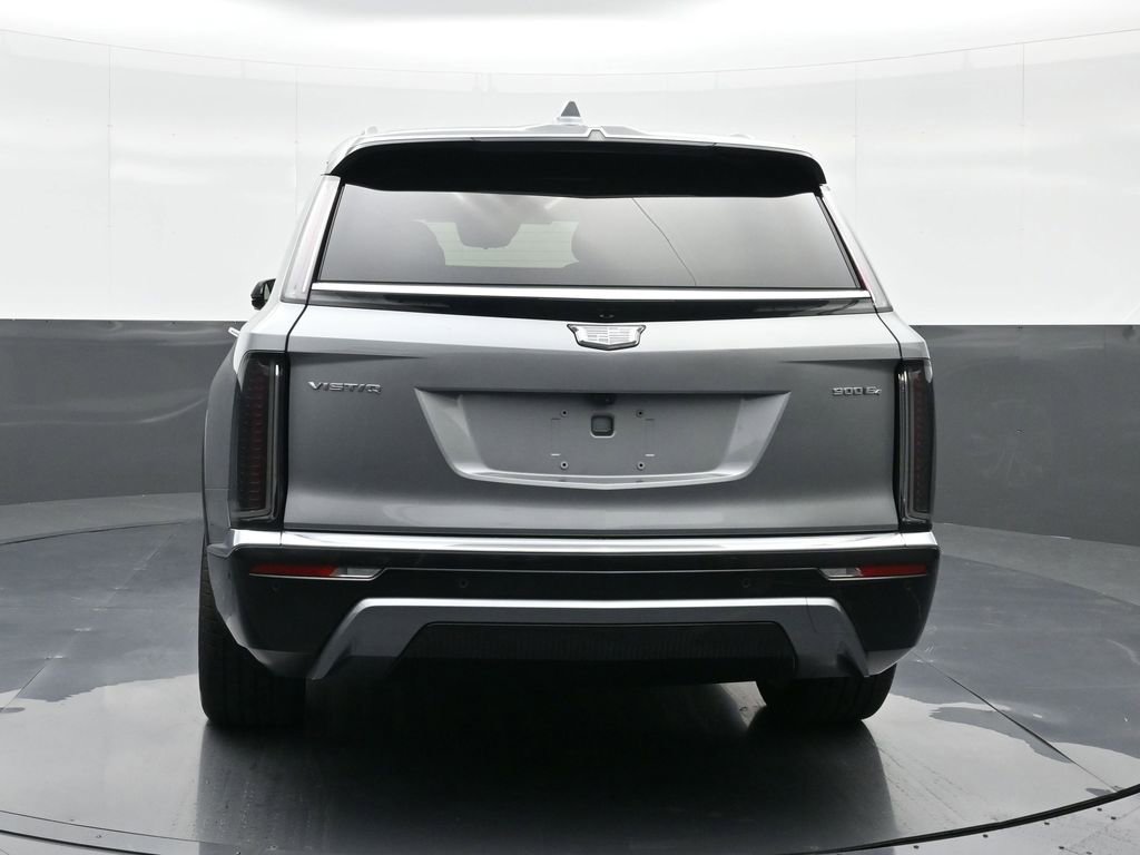 Certified 2026 Cadillac Vistiq Luxury image 7