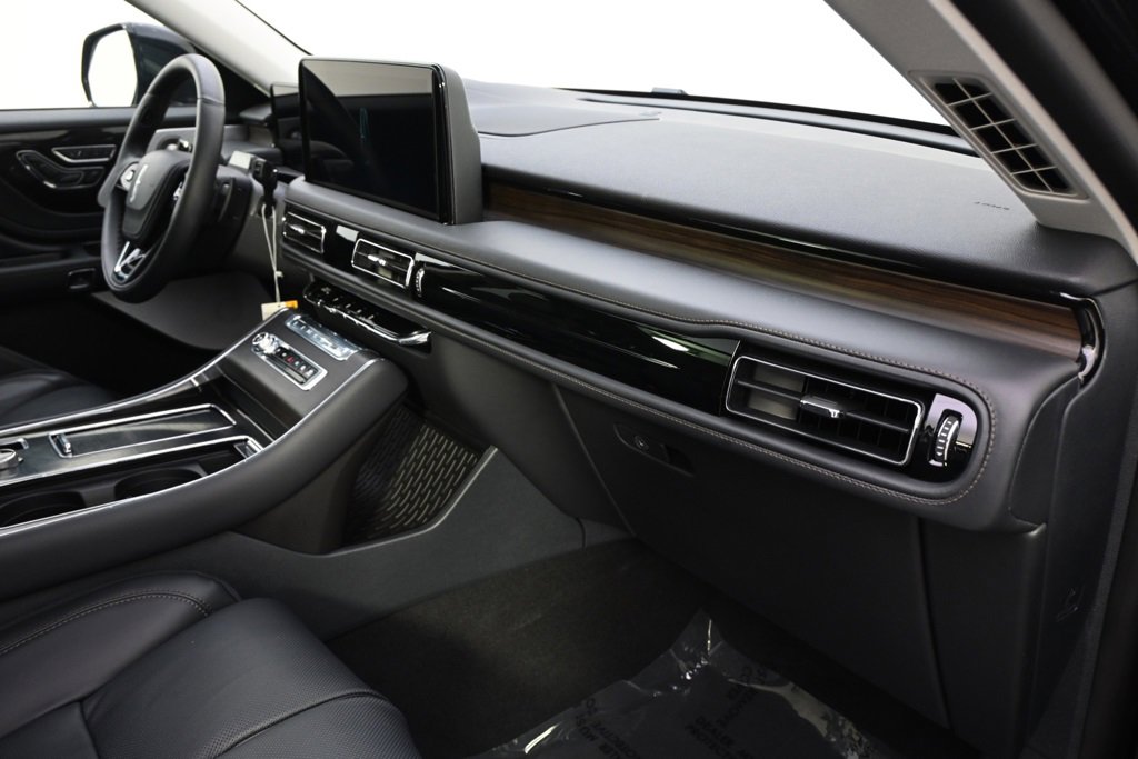 New 2026 Lincoln Aviator Reserve image 15