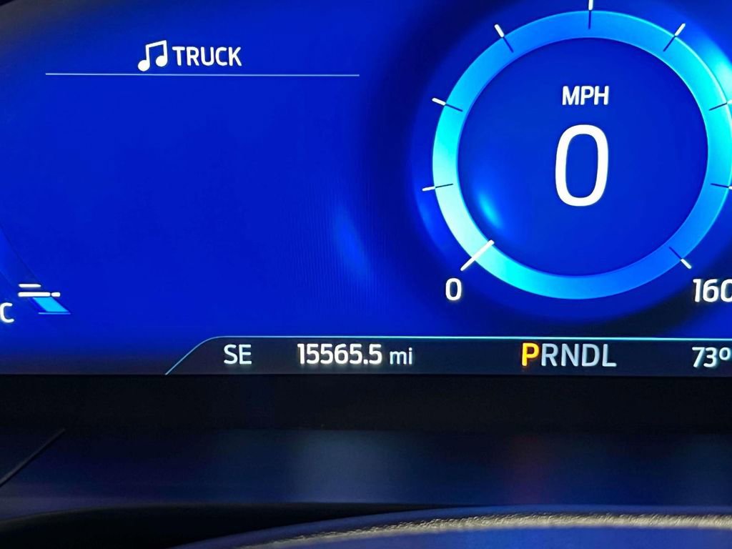 Used 2022 Ford Escape SEL w/ Technology Package AWD/4WD image 29
