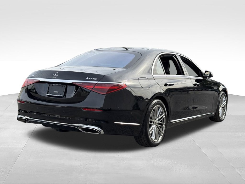Used 2022 Mercedes-Benz S 580 4MATIC Sedan image 10