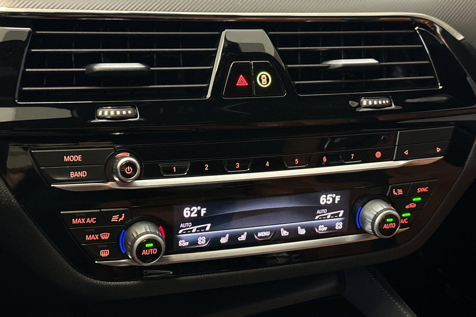 Used 2023 BMW M5 w/ Competition Package image 25