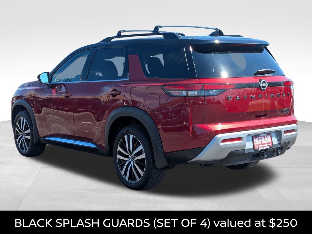 Certified 2024 Nissan Pathfinder Platinum w/ Black Appearance Package image 12