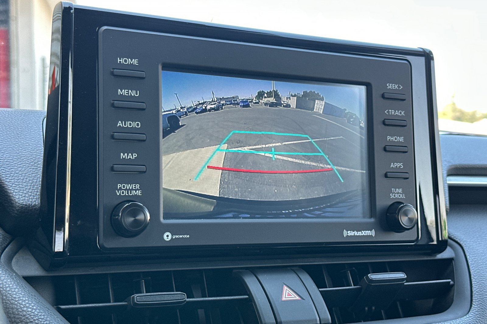 Certified 2020 Toyota RAV4 LE AWD/4WD image 19