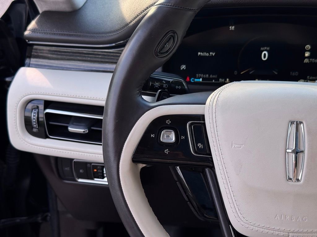 Used 2023 Lincoln Aviator Black Label w/ Jet Package image 15