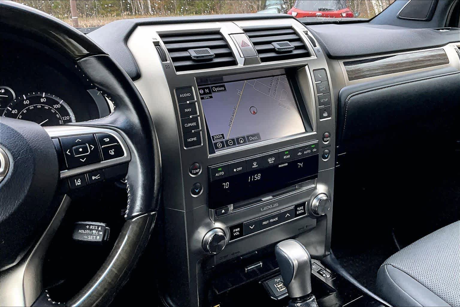 Used 2020 Lexus GX 460 Premium w/ Premium Package AWD/4WD image 7
