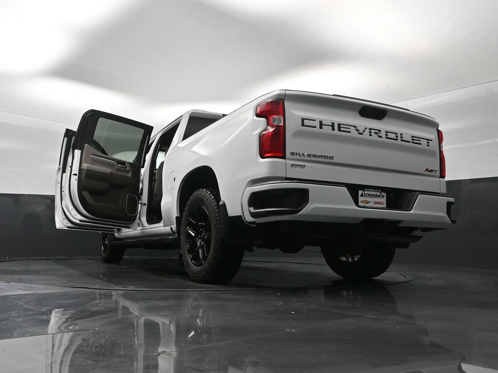 Used 2022 Chevrolet Silverado 1500 RST w/ Protection Package image 36