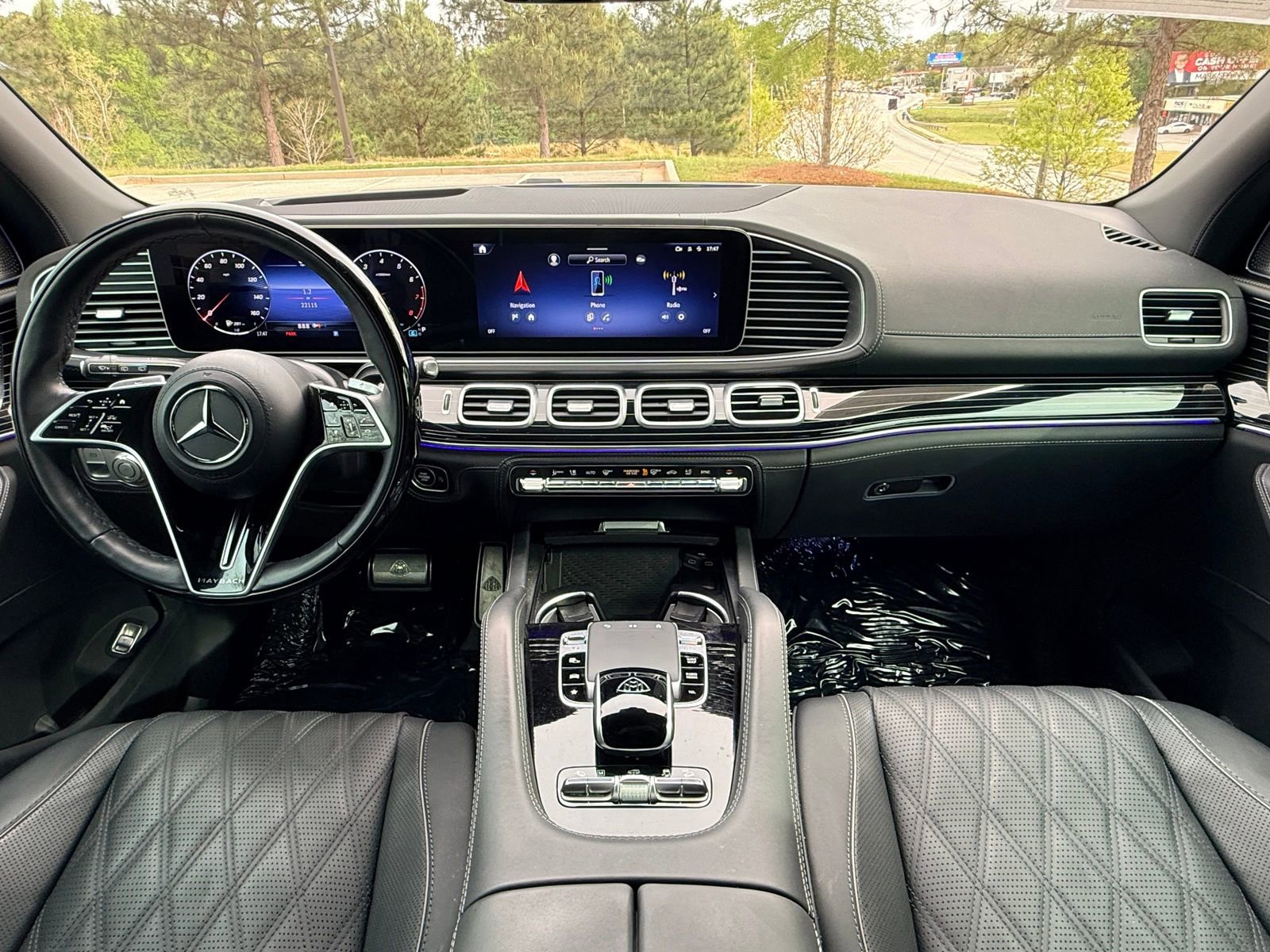 Used 2024 Mercedes-Benz Maybach GLS 600 4MATIC image 23