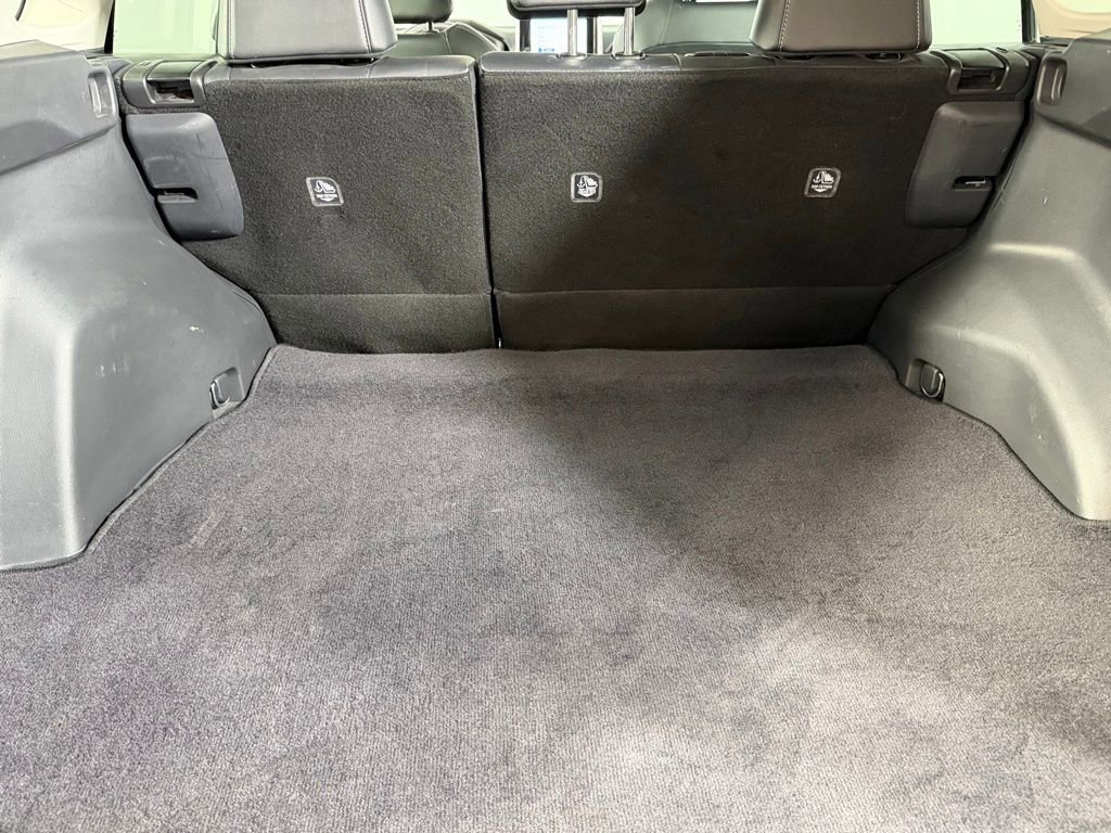 Used 2024 Toyota RAV4 XLE Premium image 31