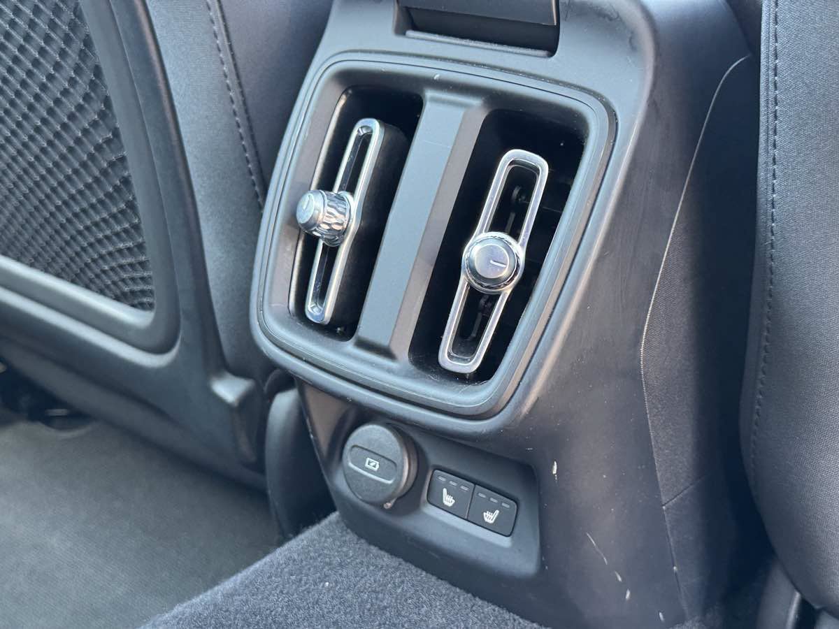 Used 2023 Polestar Polestar 2 w/ Pilot Pack AWD/4WD image 20