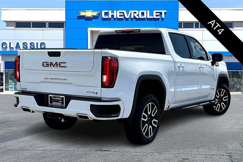 Used 2024 GMC Sierra 1500 AT4 w/ Technology Package image 5