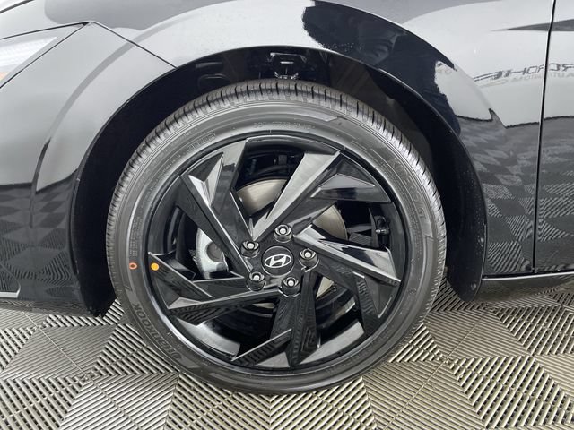 New 2026 Hyundai Elantra SEL Sport Premium FWD image 16
