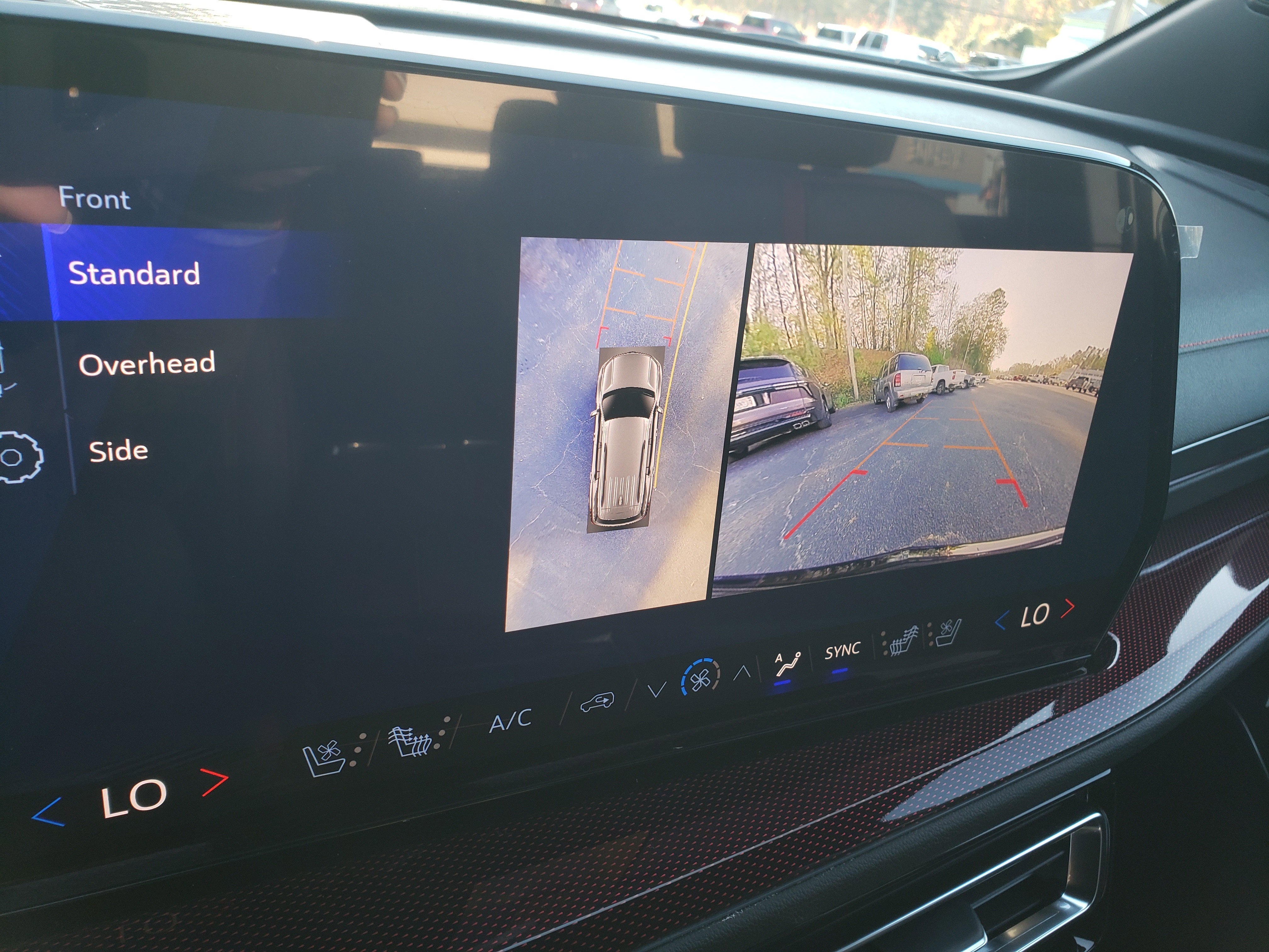 New 2026 Chevrolet Traverse RS w/ LPO, Floor Liner Package image 40