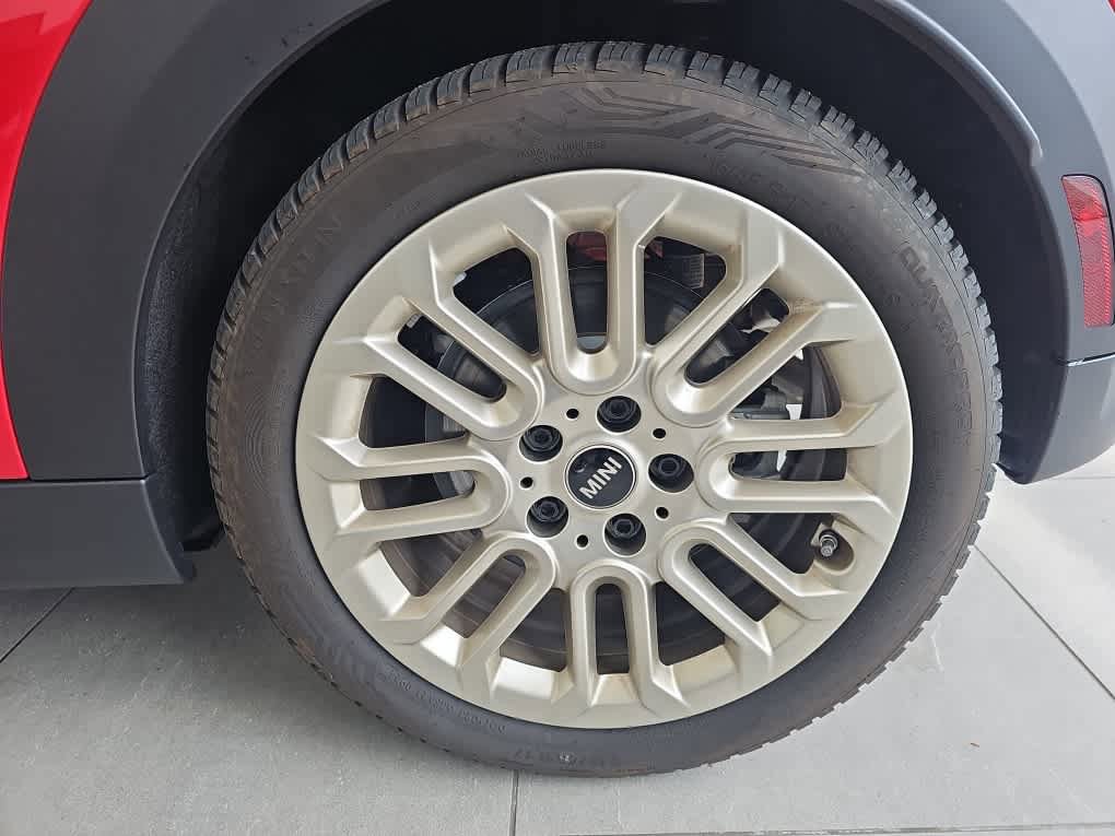 Certified 2025 MINI Cooper S FWD image 29