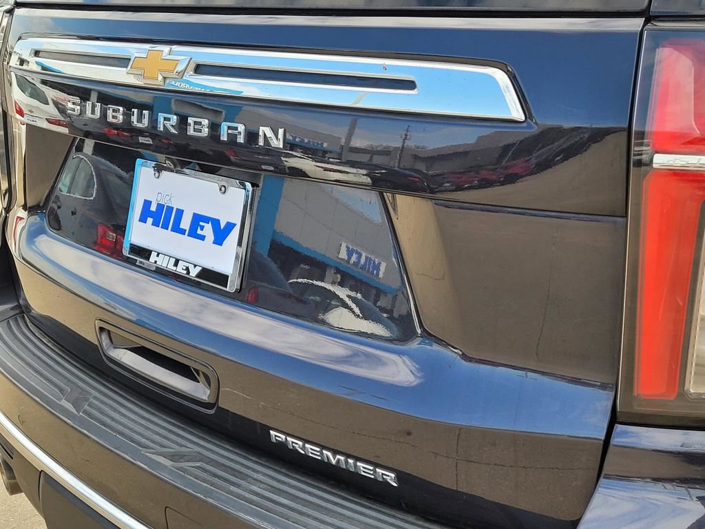 Certified 2023 Chevrolet Suburban Premier image 5