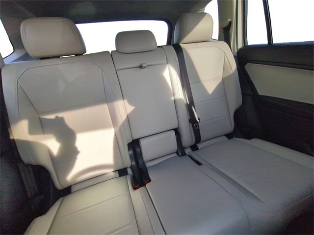 Certified 2021 Volkswagen Tiguan SEL image 18