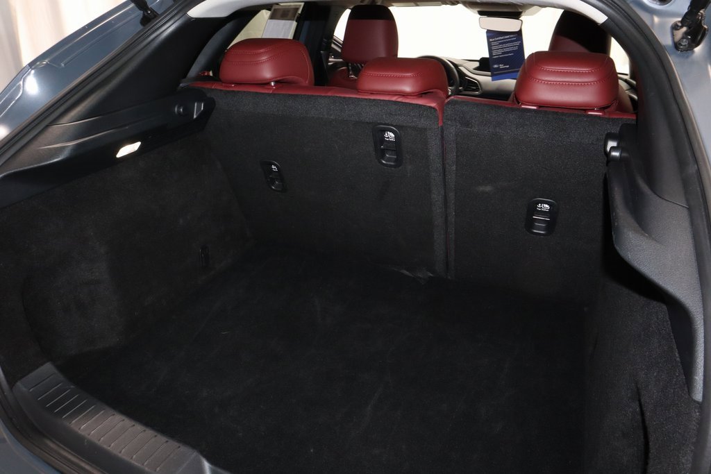 Used 2025 MAZDA CX-30 AWD 2.5 S w/ Preferred Package image 16