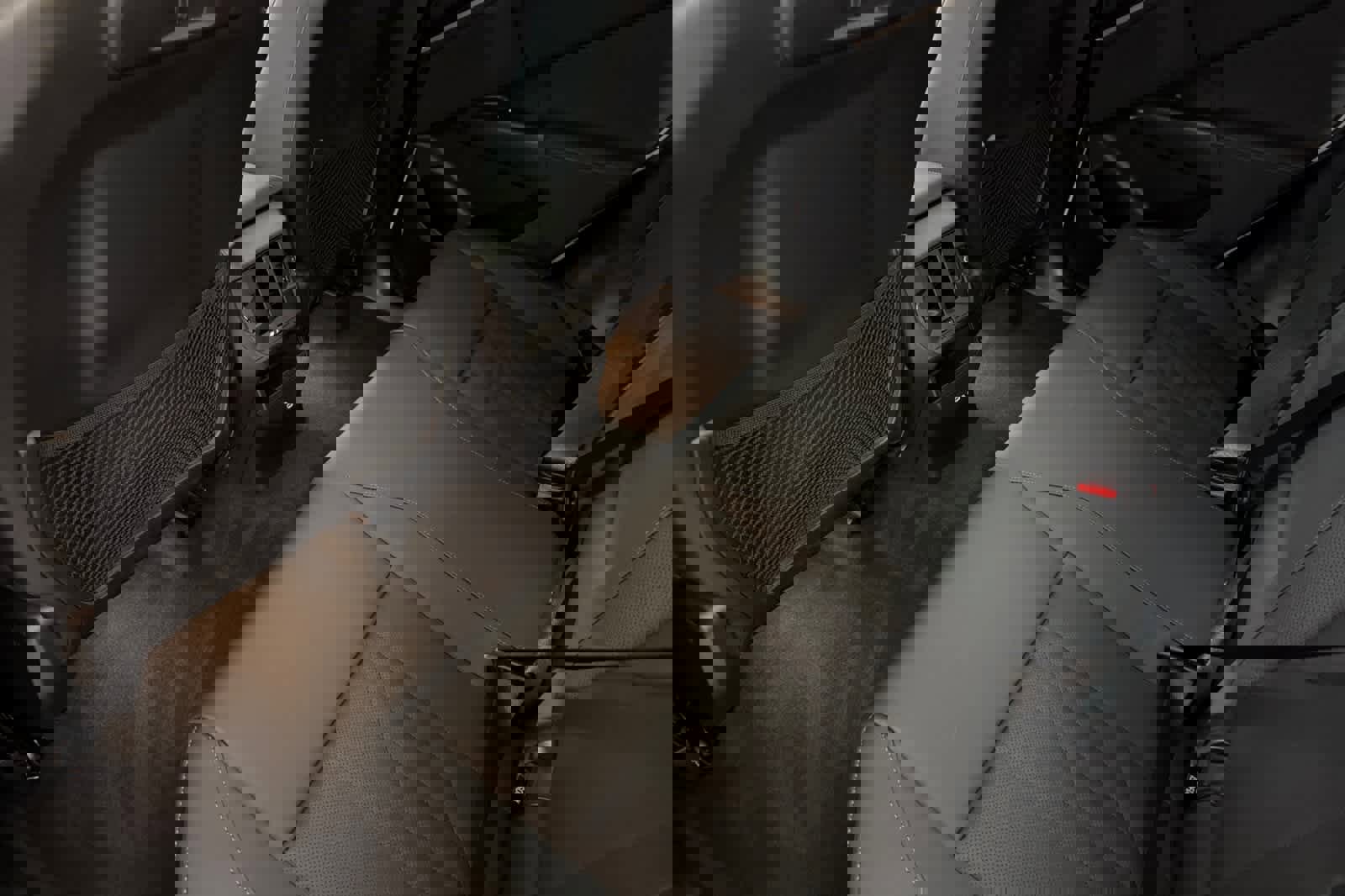 Used 2025 BMW X3 xDrive30i w/ Premium Package image 4