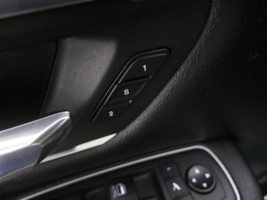 Used 2020 RAM 1500 Laramie image 14