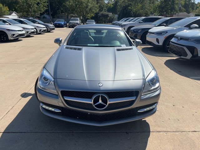 Used 2015 Mercedes-Benz SLK 250 image 2